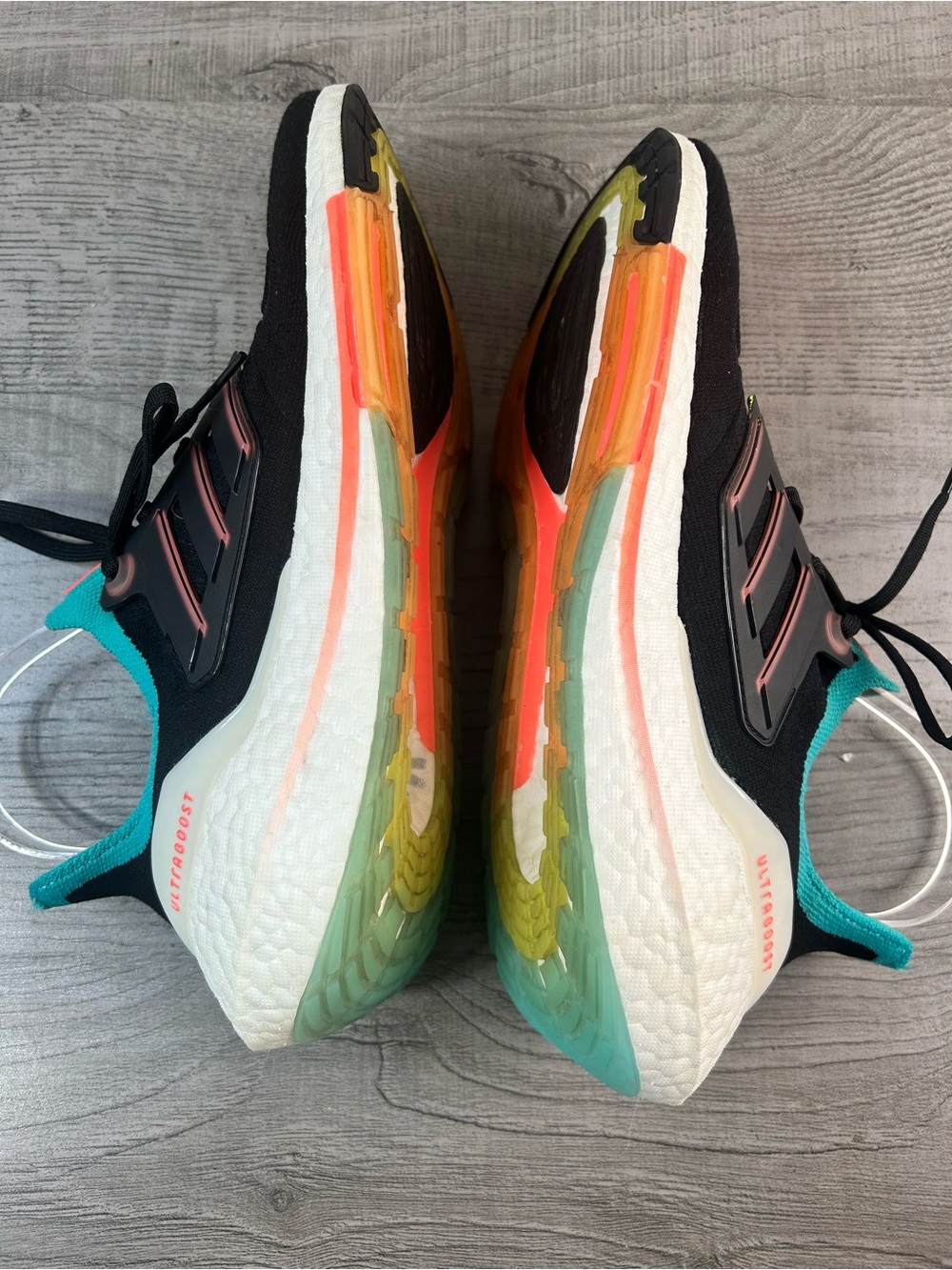 Adidas Ultraboost 22 Black Teal Coral Accent Running Shoes Men’s Size 9.5 - Picture 9 of 11